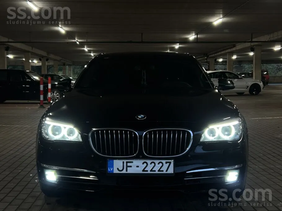 BMW 740Li 2013 photo 3
