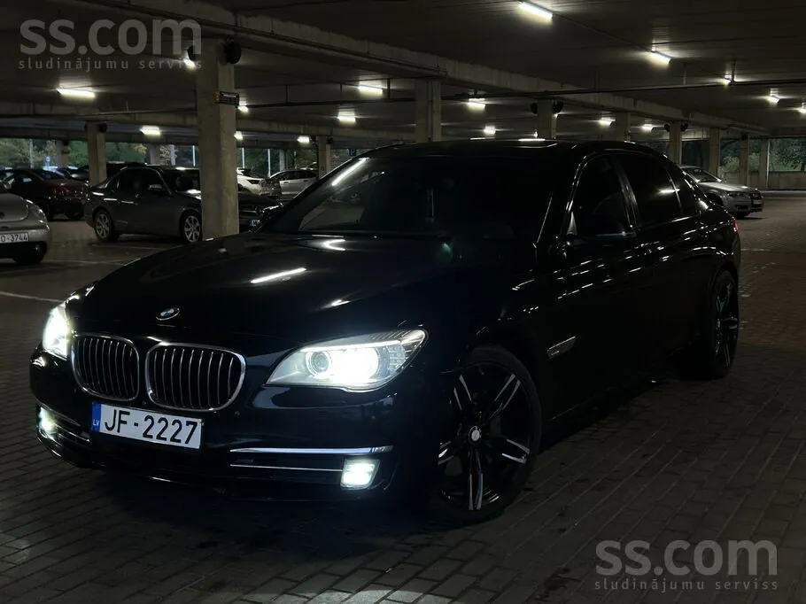 BMW 740Li