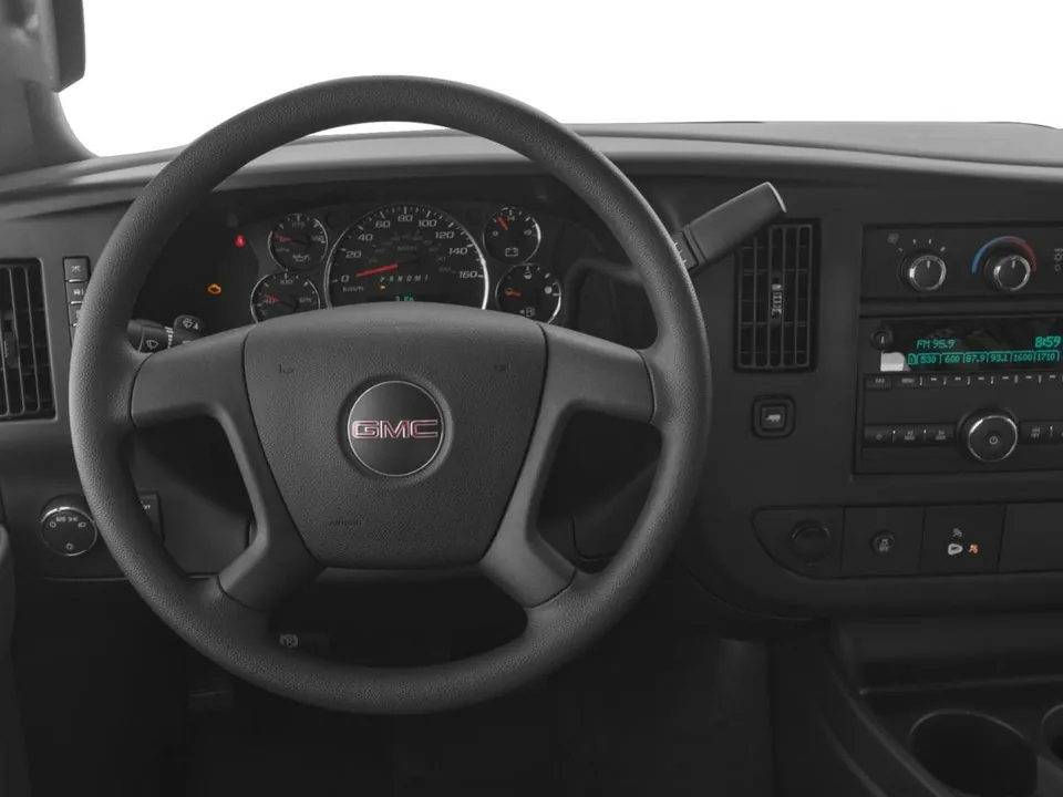 GMC Savana 2017 photo 4