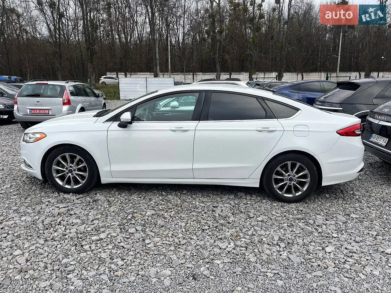 Ford Fusion 2017 photo 2