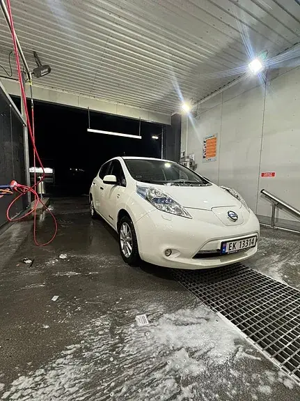 Nissan Leaf 2016 photo 3