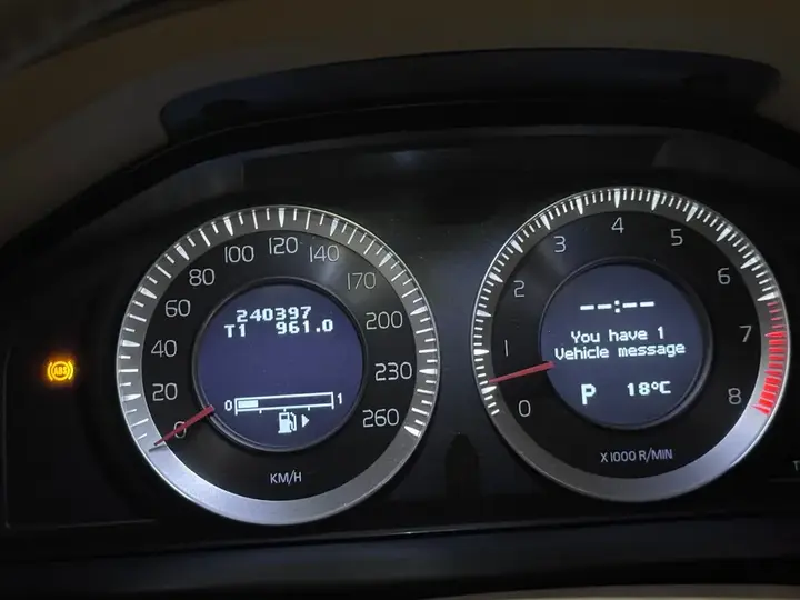 Volvo S80 2011 photo 4