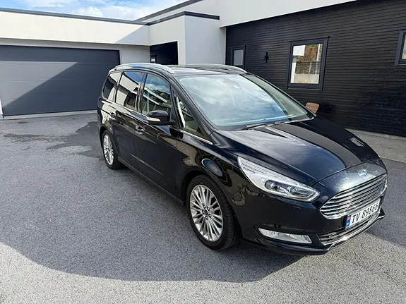 Ford Galaxy 2016 photo 3