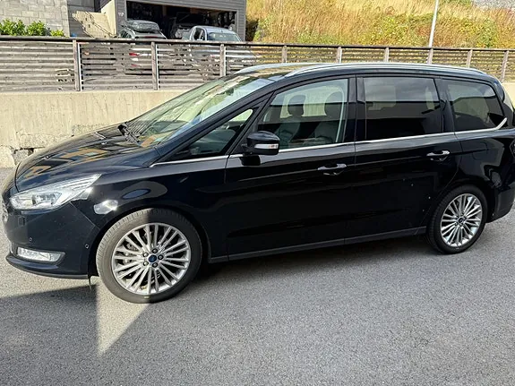 Ford Galaxy 2016 photo 4