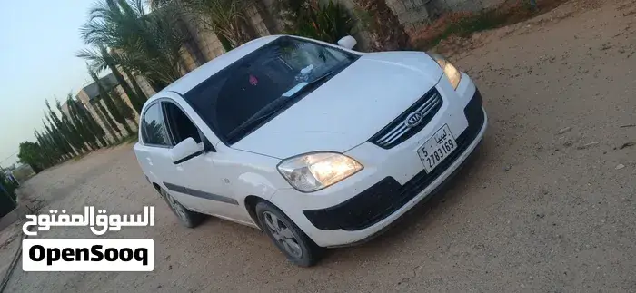 Kia Rio 2007 photo 4