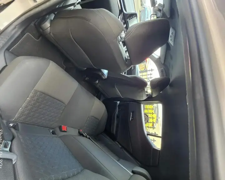 Toyota C-Hr 2021 photo 5