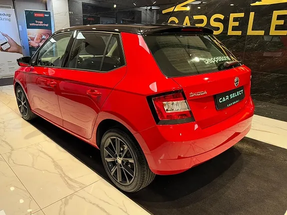 Skoda Fabia 2016 photo 3