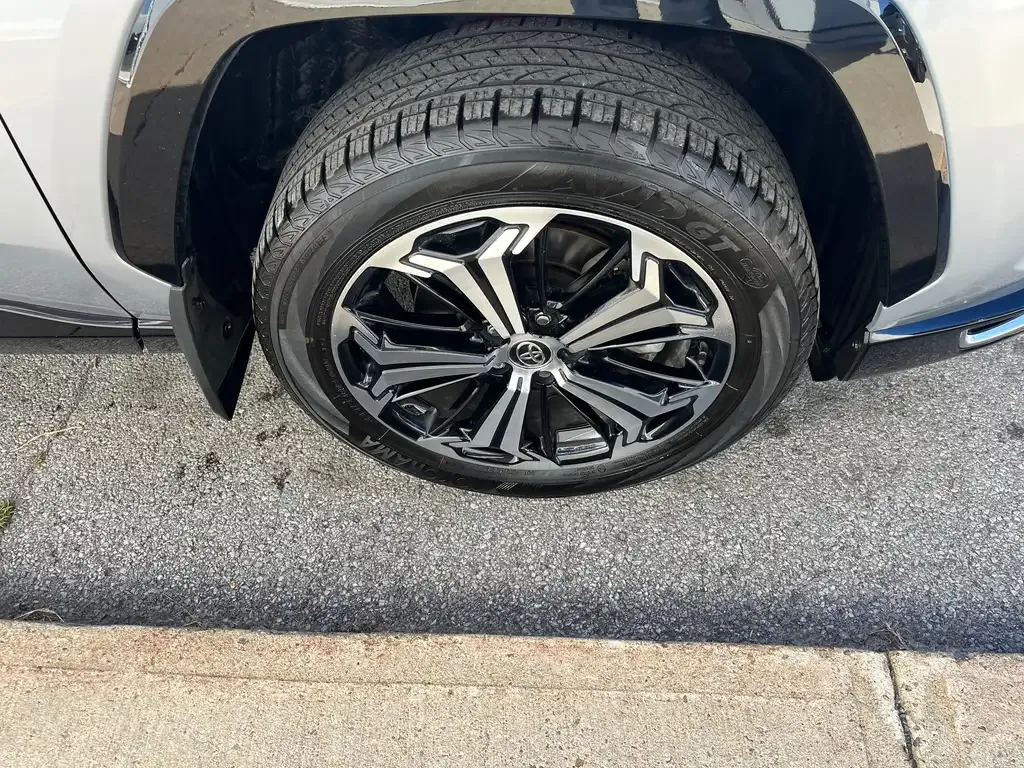 Toyota Rav4 2023 photo 4