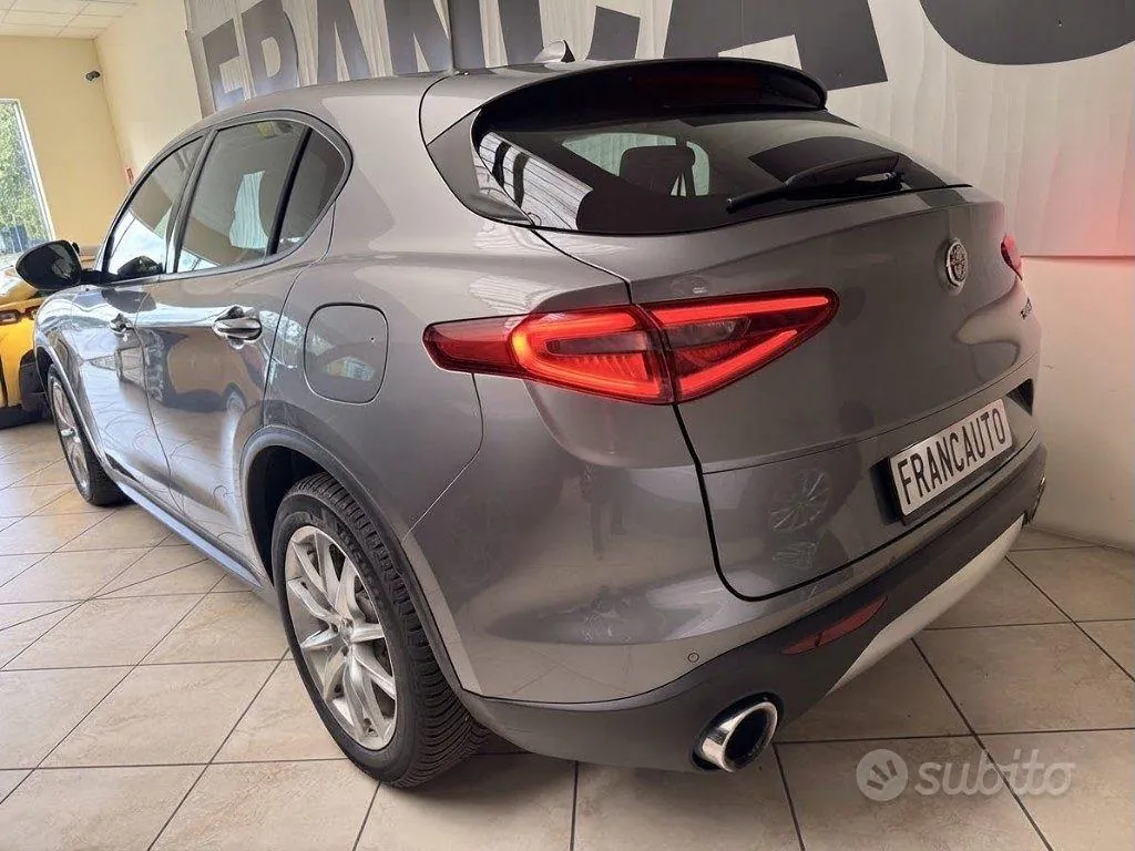 Alfa Romeo Stelvio 2020 photo 2