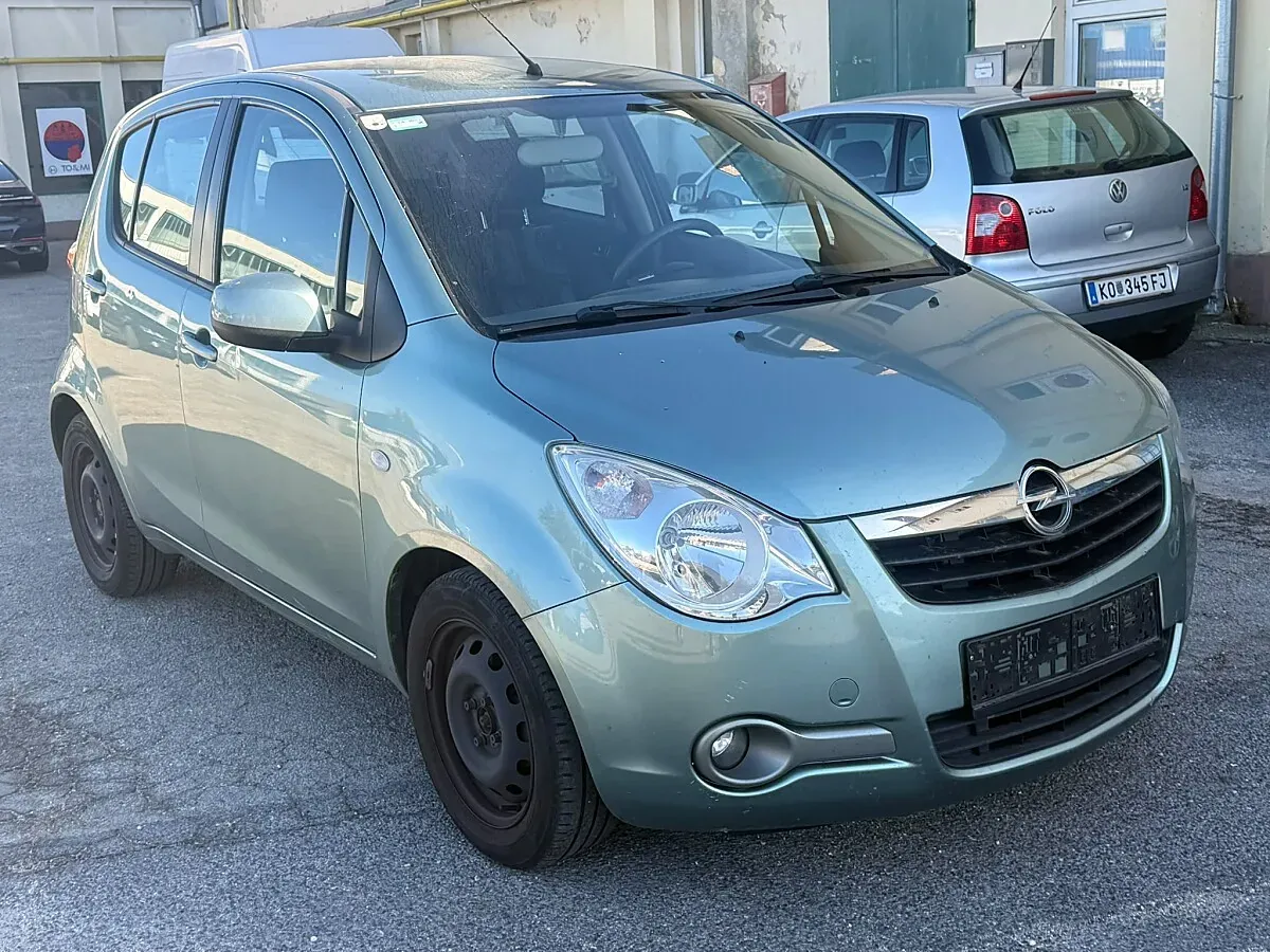 Opel Agila 2011 photo 2