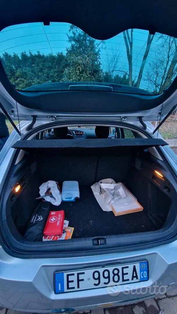 Citroen C4 2011 photo 5