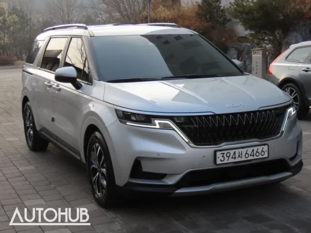 Kia Carnival 2022 photo 2