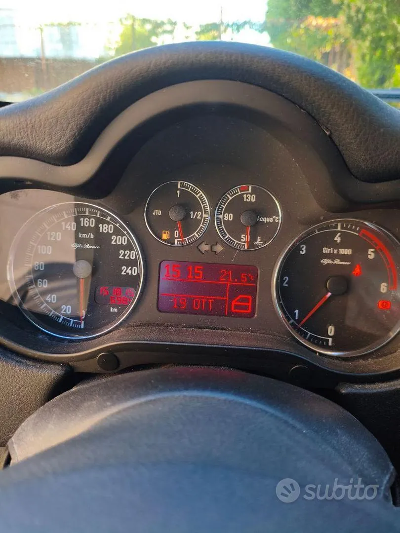 Alfa Romeo 147 2007 photo 5