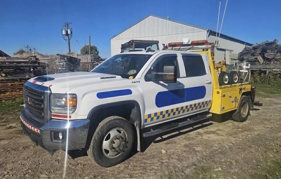GMC Sierra 3500 2018 photo 2