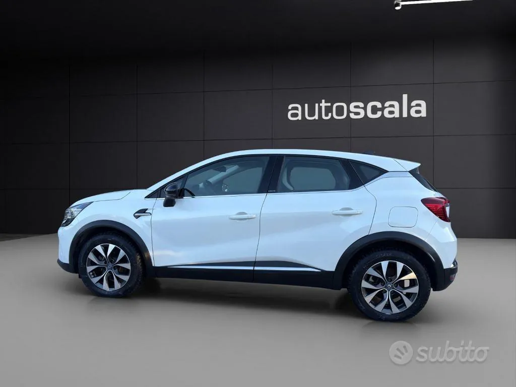 Renault Captur 2021 photo 2