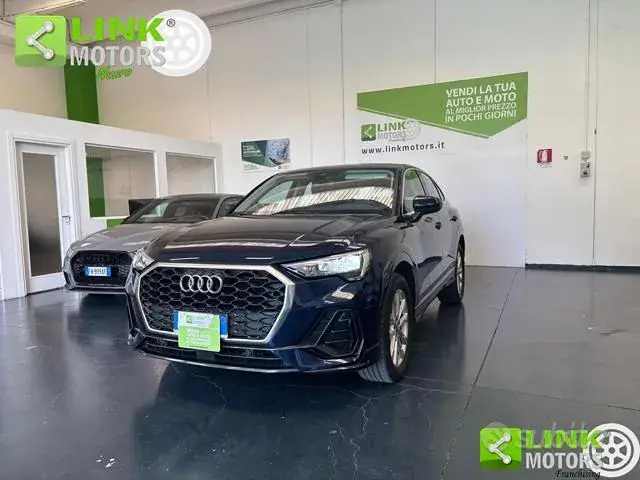 Audi Q3 2020 photo 2