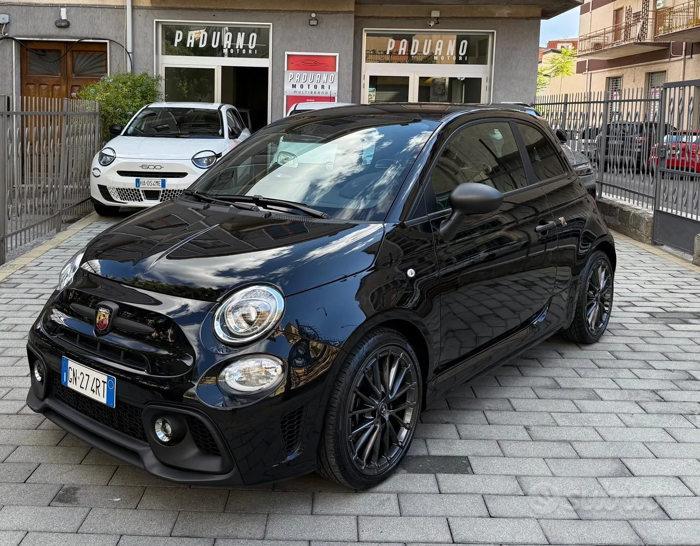 Abarth 595 2023 photo 2