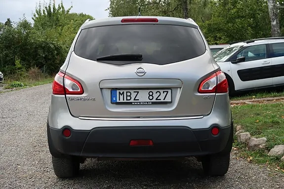 Nissan Qashqai 2012 photo 4