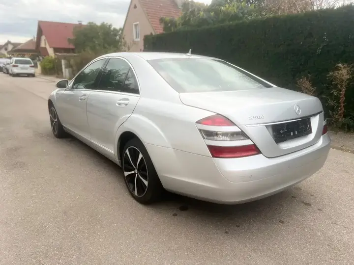 Mercedes-Benz S-Class 2006 photo 3