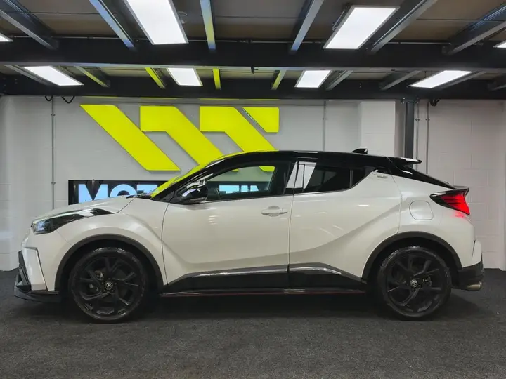 Toyota C-Hr 2022 photo 4