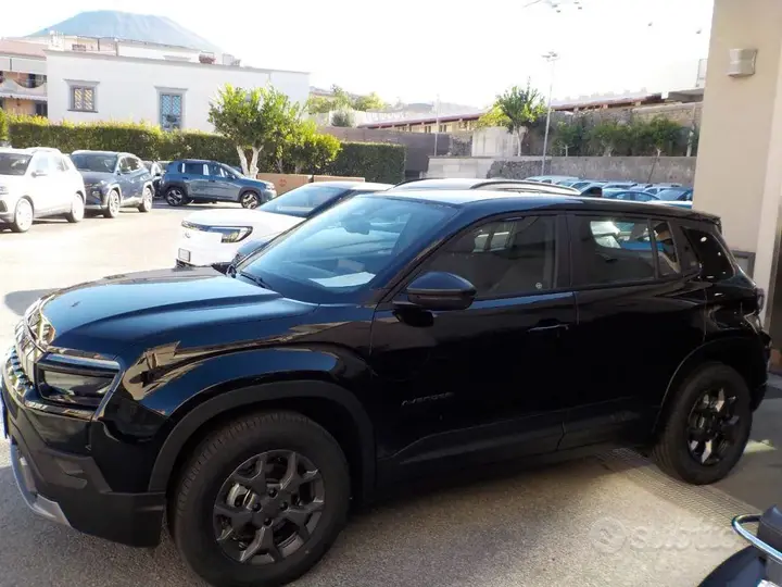 Jeep Avenger photo 3