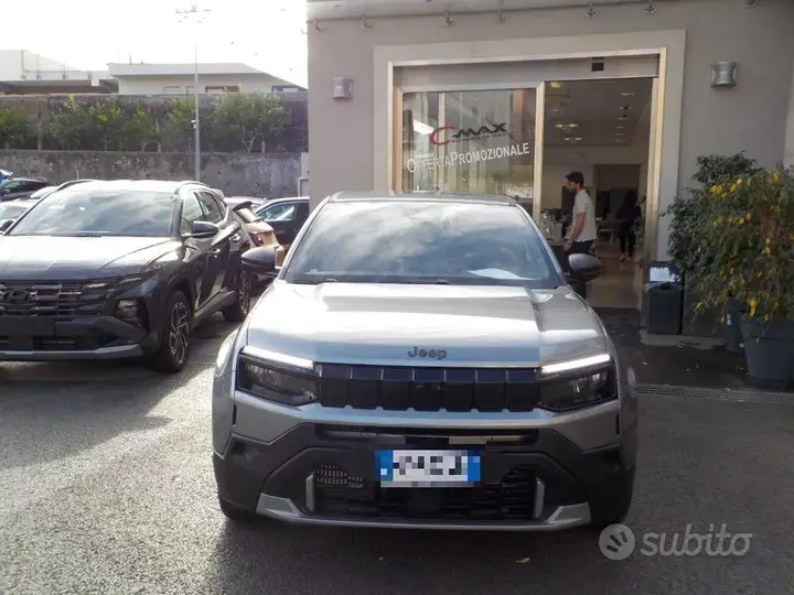 Jeep Avenger photo 2