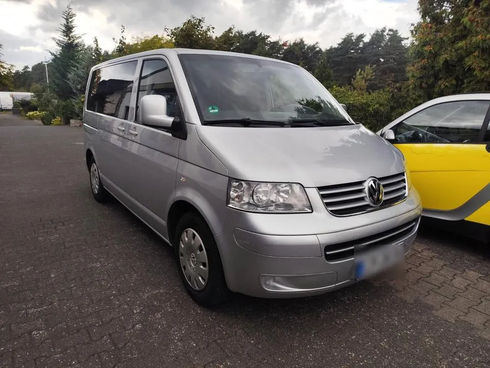 Volkswagen T5 Caravelle
