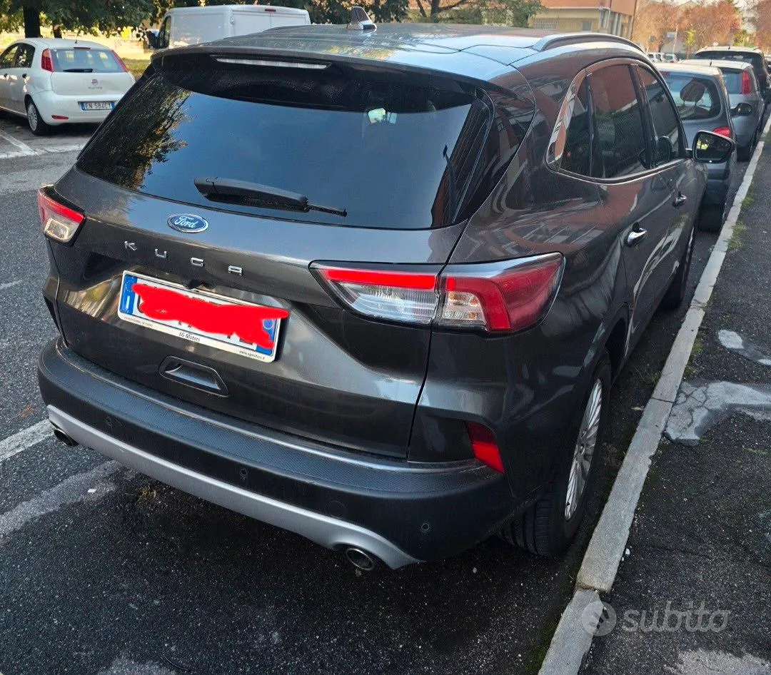 Ford Kuga 2022 photo 3