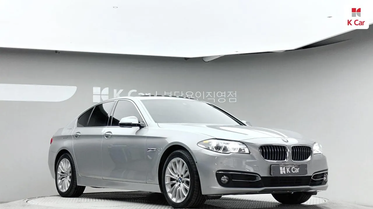 BMW 5 Series (F10) 2016 photo 3