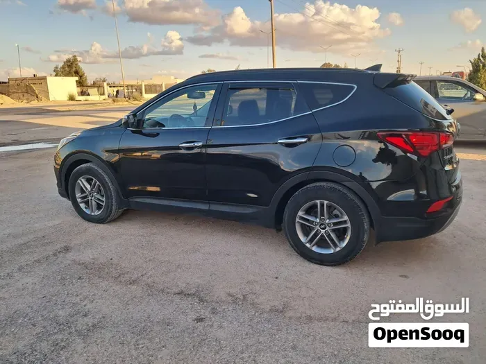 Hyundai Santa Fe 2018 photo 4