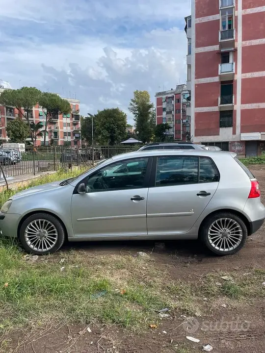 Volkswagen Golf 2004 photo 3
