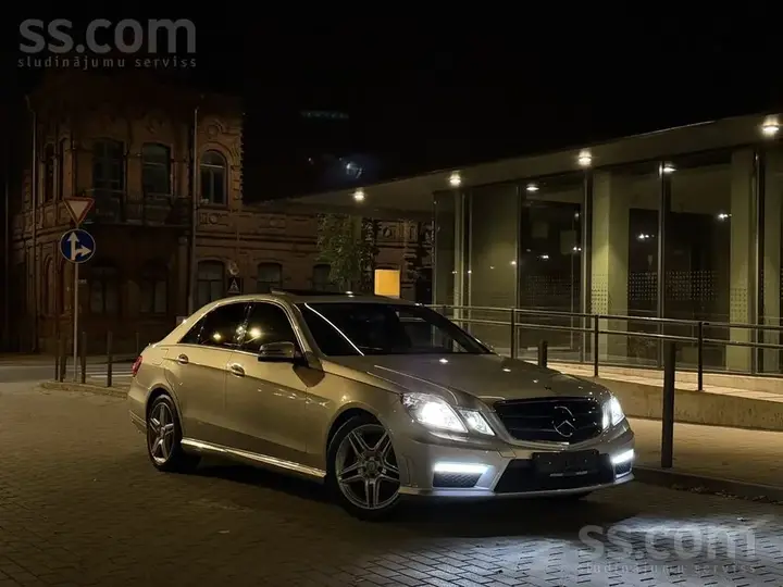 Mercedes-Benz E200 2009 photo 5