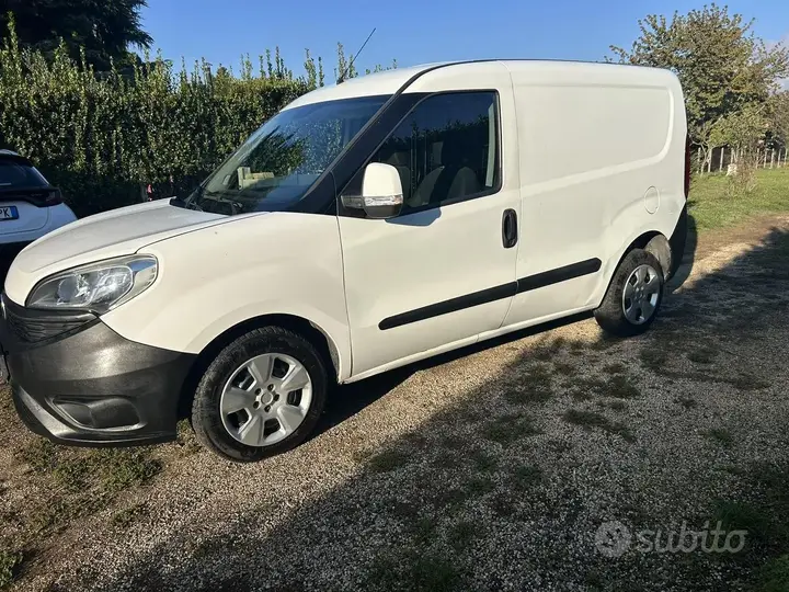 Fiat Doblò 2015 photo 4