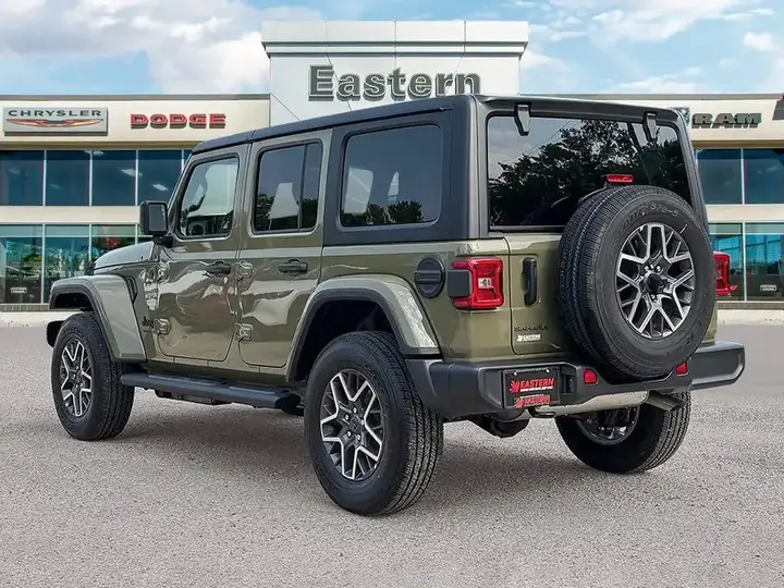 Jeep Wrangler 2026 photo 3