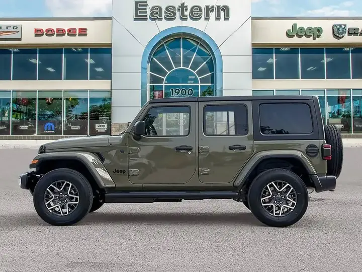Jeep Wrangler 2026 photo 2