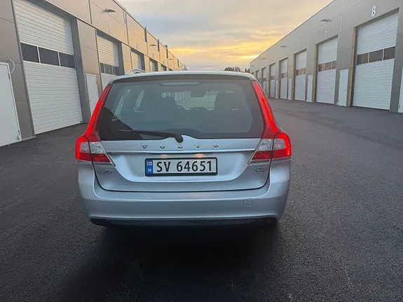 Volvo V70 2016 photo 3