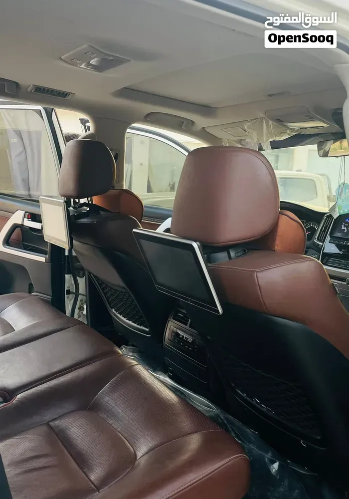 Toyota Land Cruiser 2021 photo 3