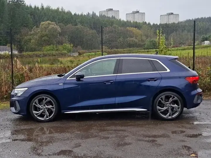 Audi A3 2023 photo 4