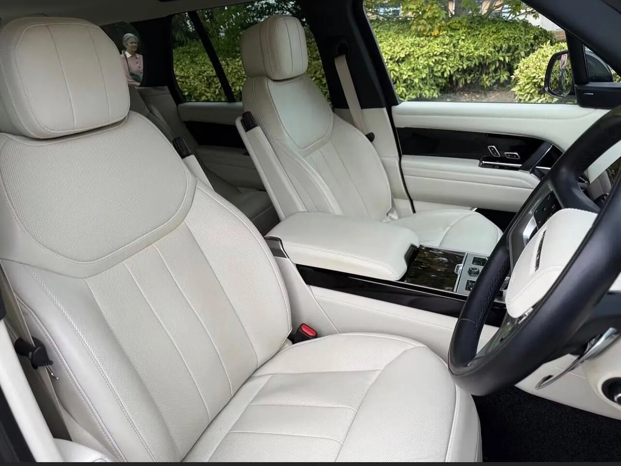 Land Rover Range Rover 2023 photo 5