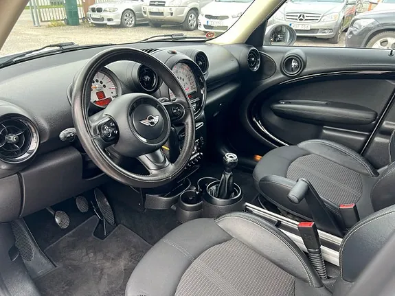 Mini Countryman One 2014 photo 4