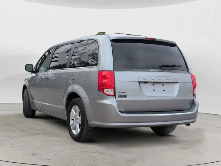 Dodge Grand Caravan 2018 photo 4