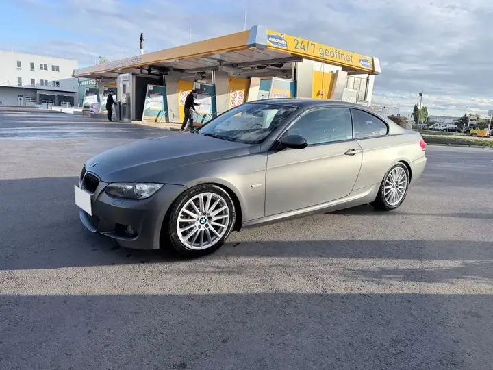 BMW 325I Coupé