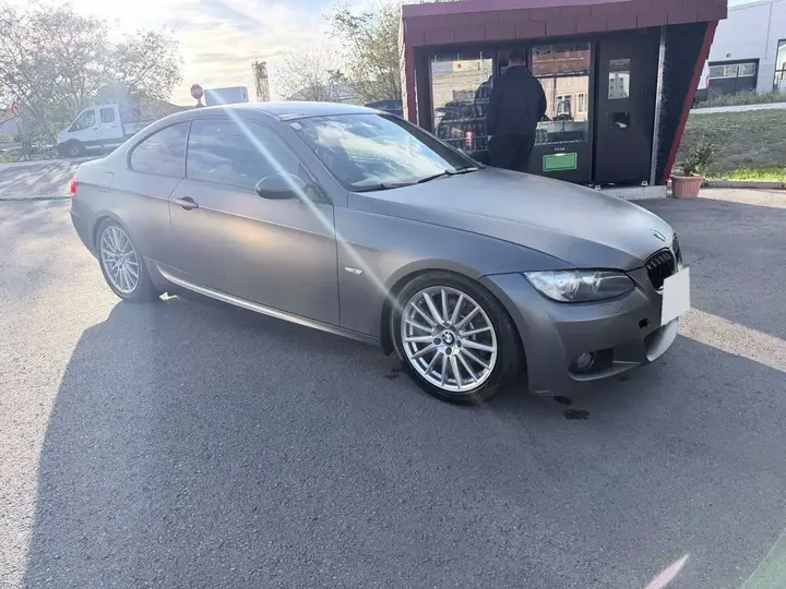 BMW 325I Coupé 2008 photo 2