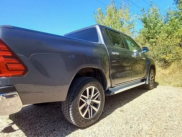 Toyota Hilux 2017 photo 3