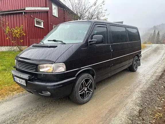 Volkswagen Caravelle 2000 photo 2