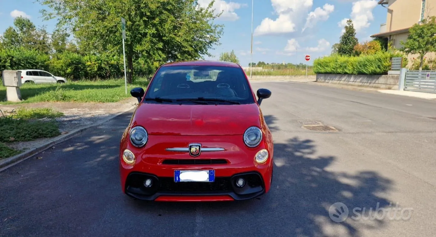 Abarth 595 2019 photo 2