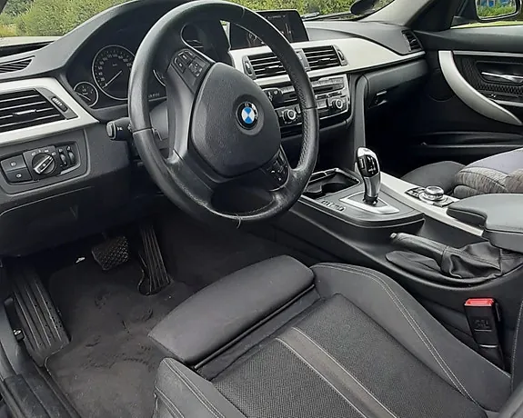 BMW 318D 2016 photo 3