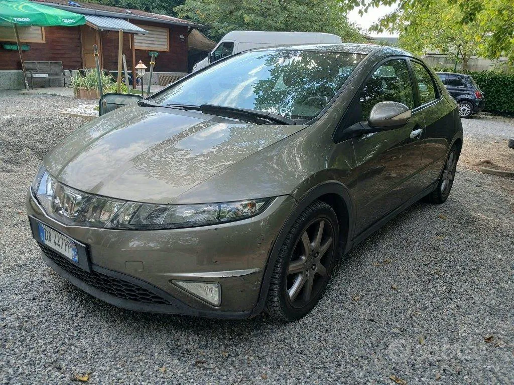 Honda Civic 2006 photo 4