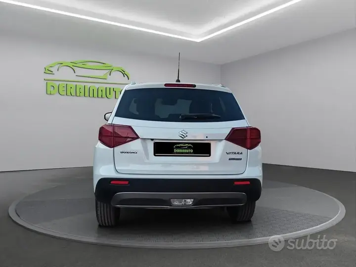 Suzuki Vitara 2024 photo 3