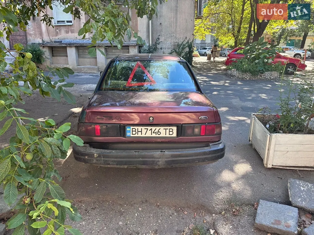 Ford Sierra 1990 photo 4